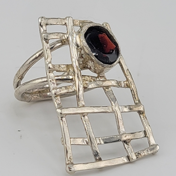 GARNET NET STATEMENT RING HANDMADE IN STERLING SILVER METAL 6 - Picture 3 of 7